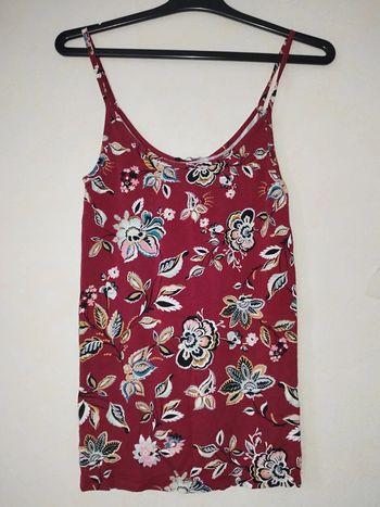 Débardeur fleuri (vous pouvez constituer un lot)