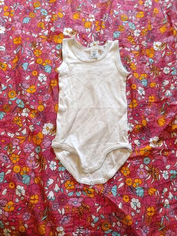 Body taille 1 an de la marque Petit bateau