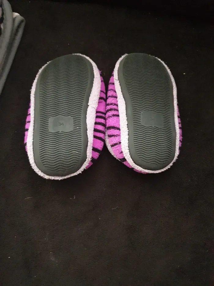 Paire de chaussons - photo numéro 2
