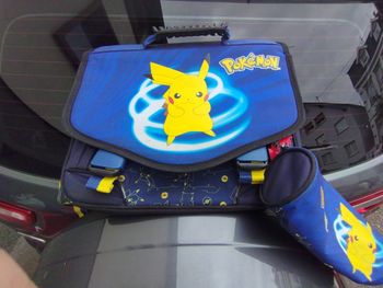 Cartable + trousse Pokémon
