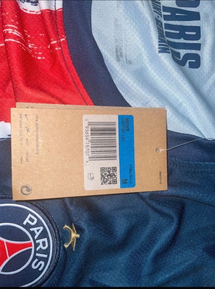 Maillot de foot Paris avec étoile - photo numéro 3