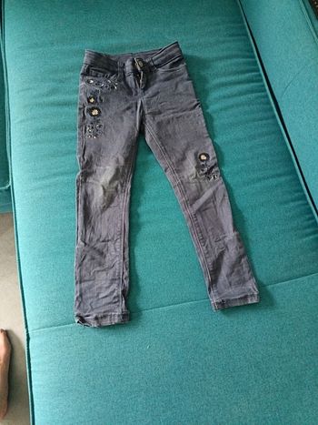 Jeans motif fleur reglable