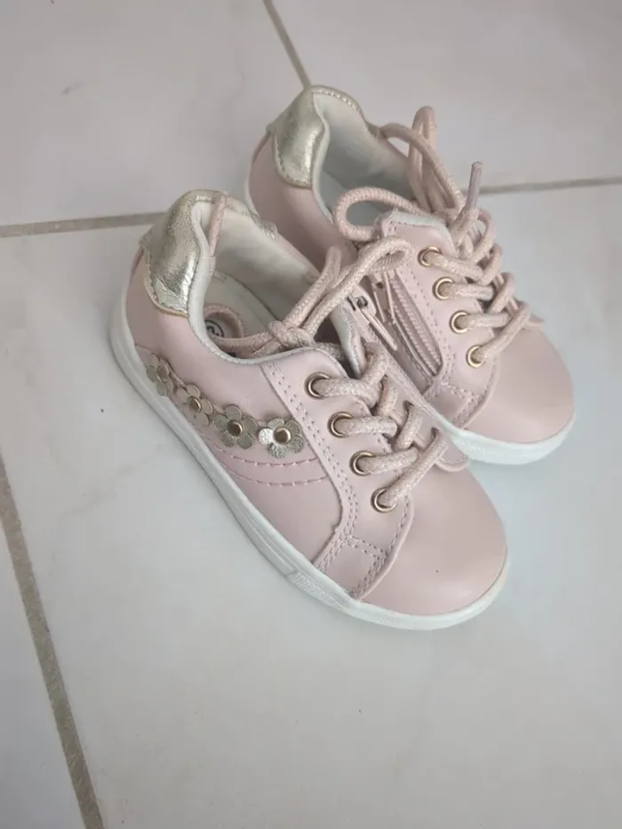 Chaussure bébé kokin pointure 22