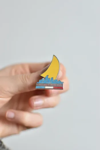 Pin's / Broche bateau