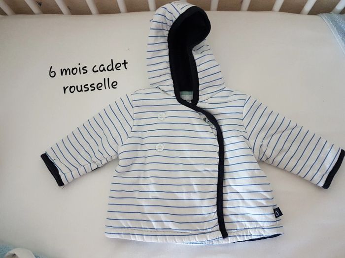 Manteau blanc rayé bleu 6 mois