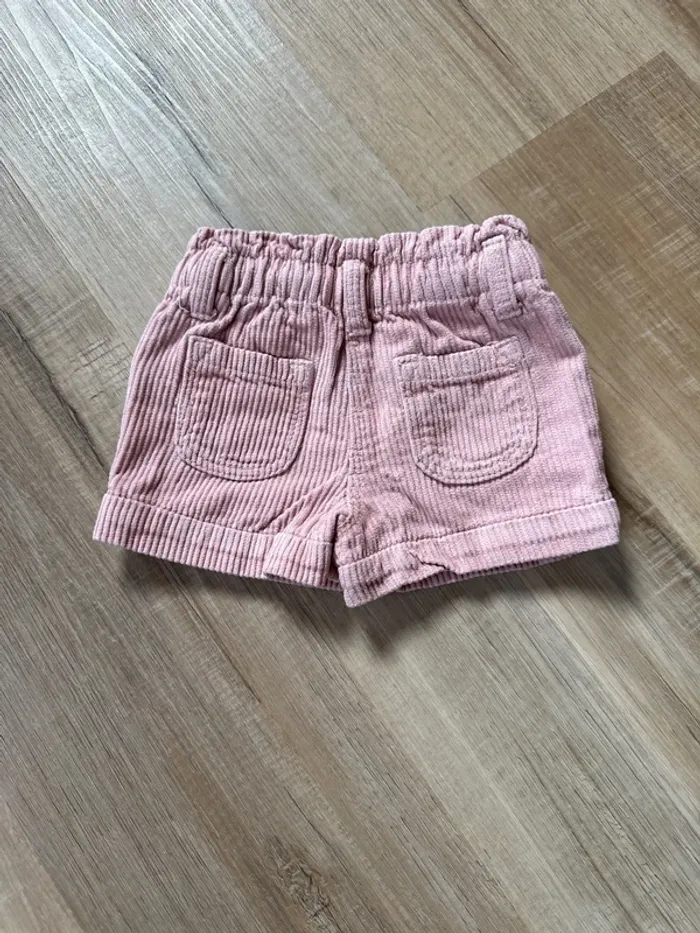 Short - photo numéro 2