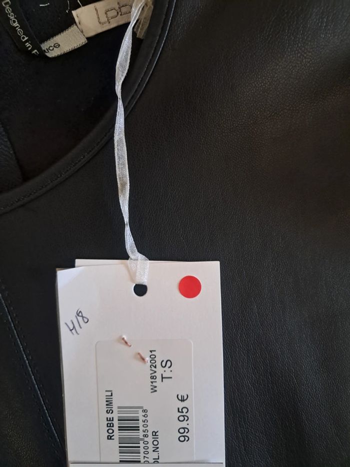 Les petites bombes robe simili T.36 neuve - photo numéro 11