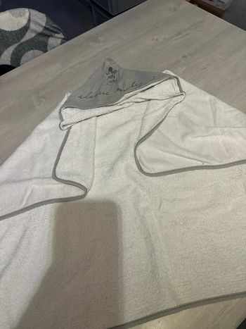 Cape de bain Disney sauthon Classic Mickey