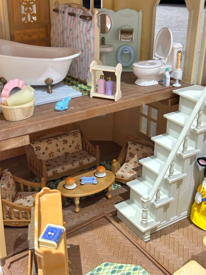 Grand maison éclairée complète et famille vache - photo numéro 4