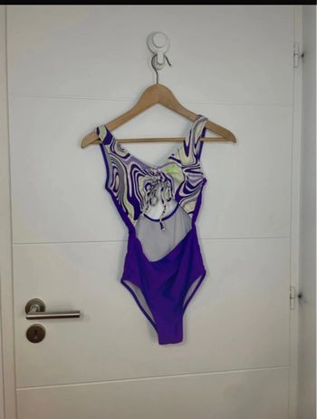 Maillot de bain une pièce violet