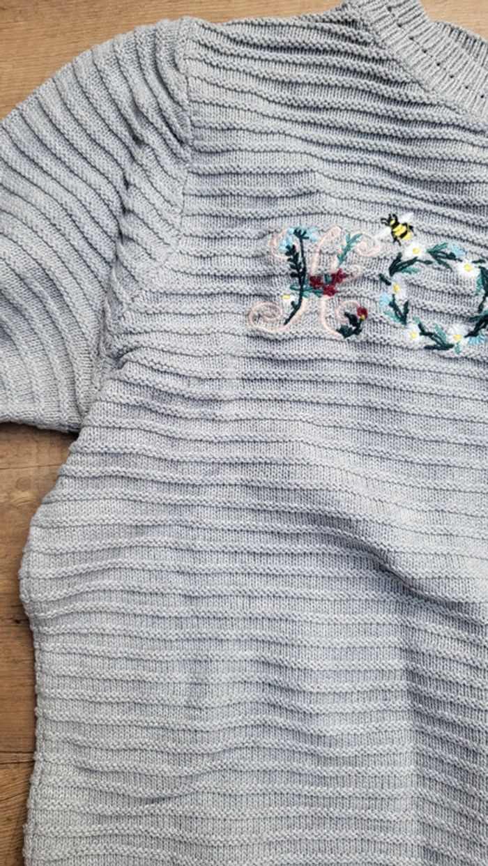 Pull Floral gris Springfield