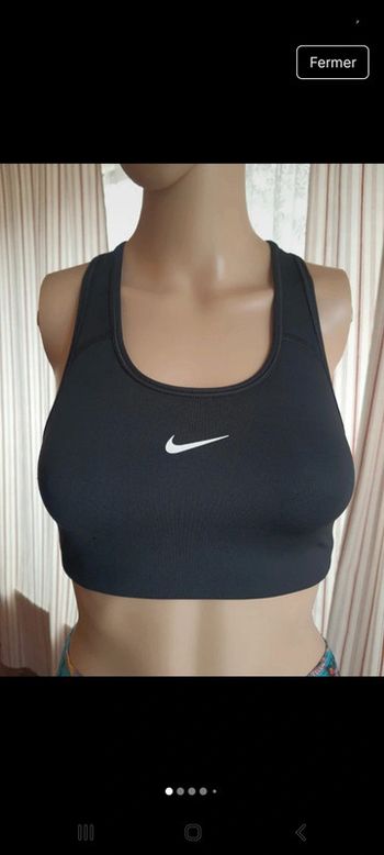 Brassière de sport Nike noire taille XS dry fit