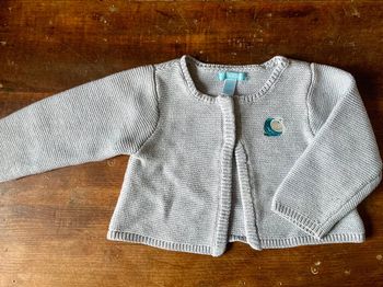 Gilet gris perle 18 mois Obaibi