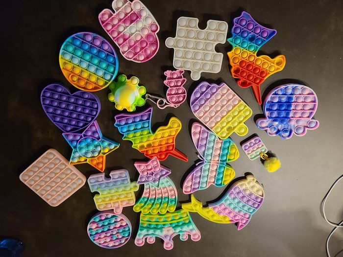 Jouet Pop It Anti-Stress Fidget Bulle Silicone à presser pour Concentration et Relaxation