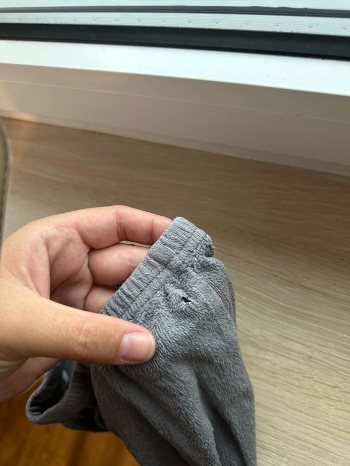 Lot de 2 pyjamas velour en 2 pièces avec pieds en 24 mois - photo numéro 9
