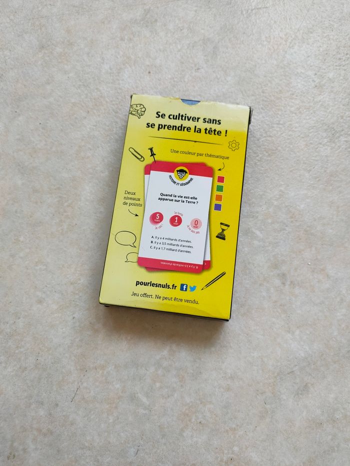 Jeu de cartes – Petit quiz pour les nuls 🎲 - photo numéro 2
