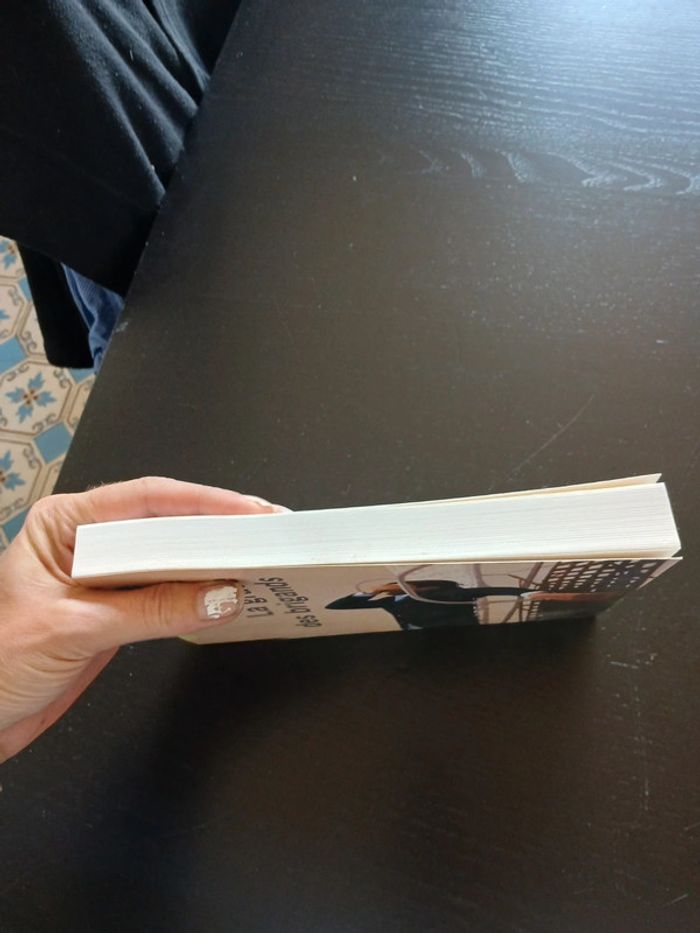 🍍 Livre Véronique Ovaldé La grâce des brigands - photo numéro 6