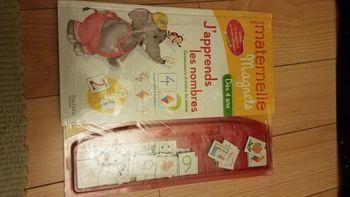 Livre et magnet j apprends les nombres