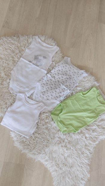Lot 4 bodies garçon 3 mois