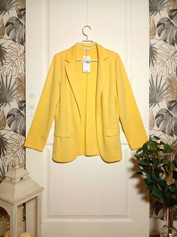 Blazer Cache Cache Jaune Pastel – Neuf avec étiquette – Taille 42