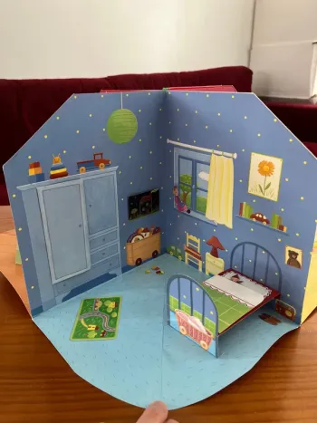 Livre carrousel + petite peluche 🧸