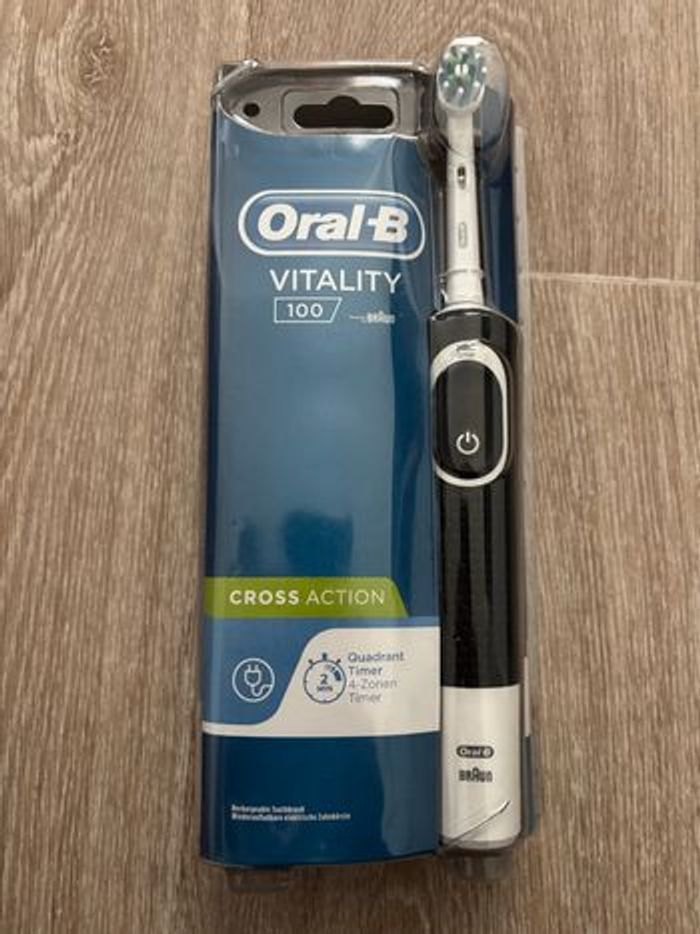 Brosse à dents électrique Oral-B Vitality 100