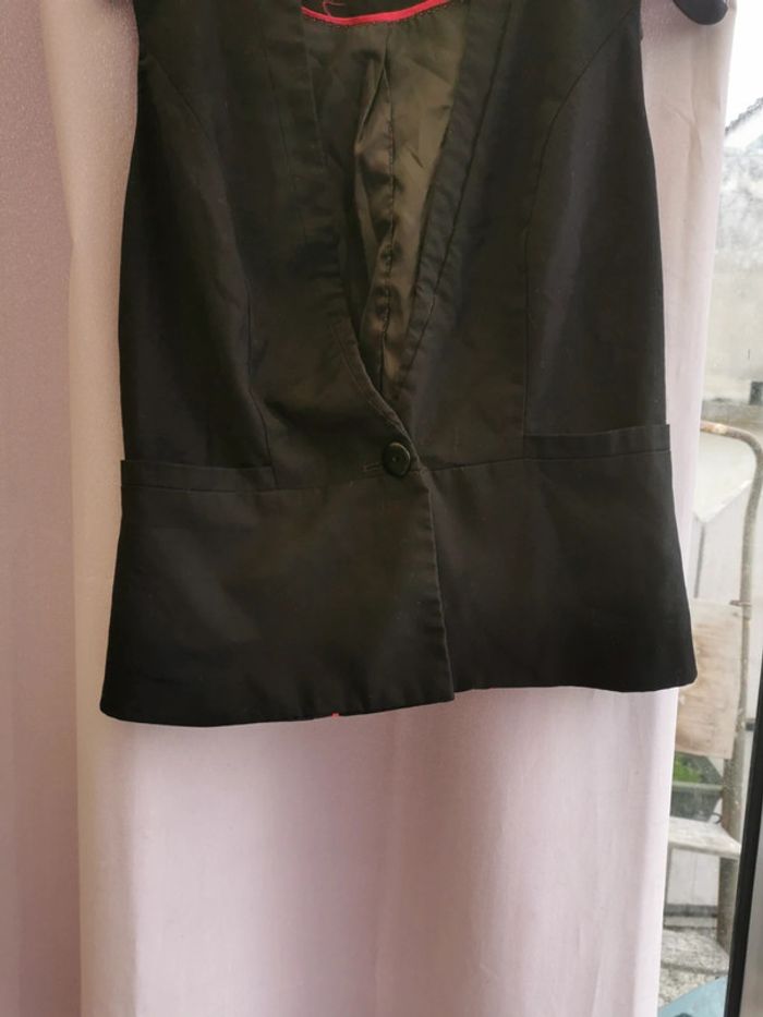 Petit gilet bolero en 38 Camaïeu noir class - photo numéro 2