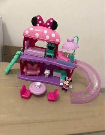Maison Minnie Mouse