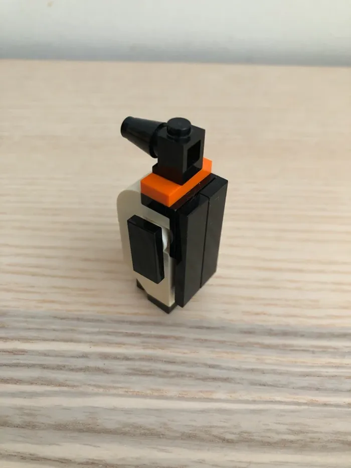 Pingouin LEGO - photo numéro 2