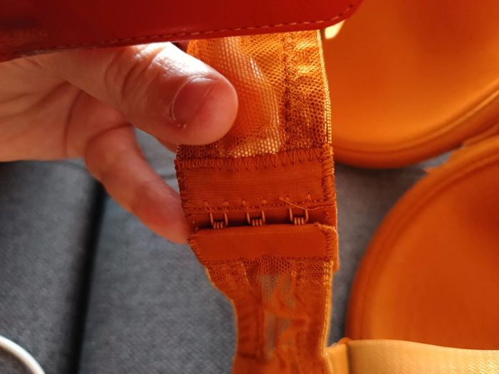 Soutien gorge marron taille 100C à coque - photo numéro 4