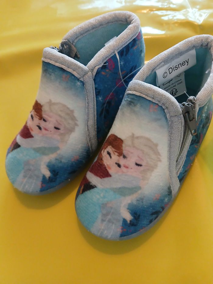 chaussons la reine des neiges disney 21 - photo numéro 2