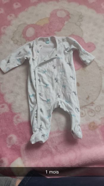 Pyjama 1 mois