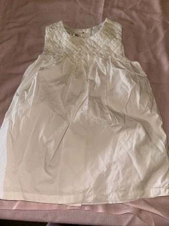 Zara très jolie robe neuve 80