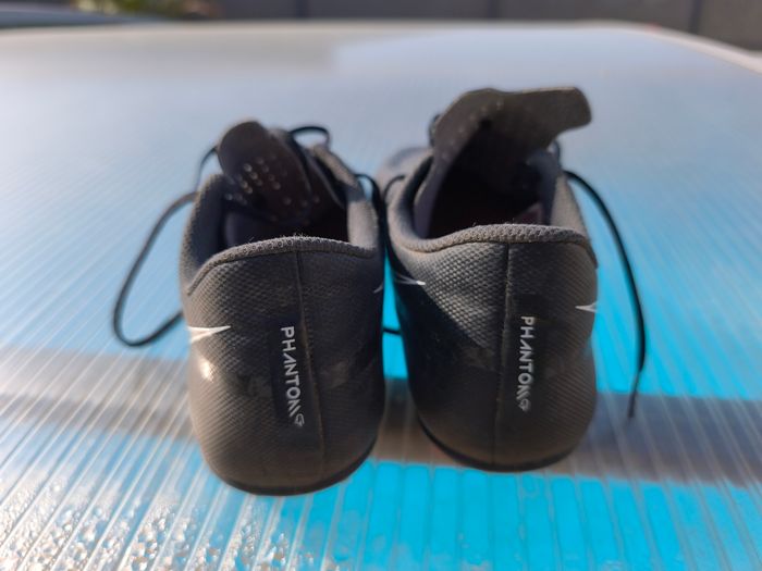 Chaussures de foot Nike phantom 40,5 - photo numéro 5