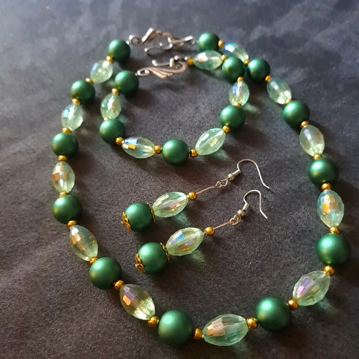 Parrurre boucles d'oreilles avec collier et bracelet vert - photo numéro 11
