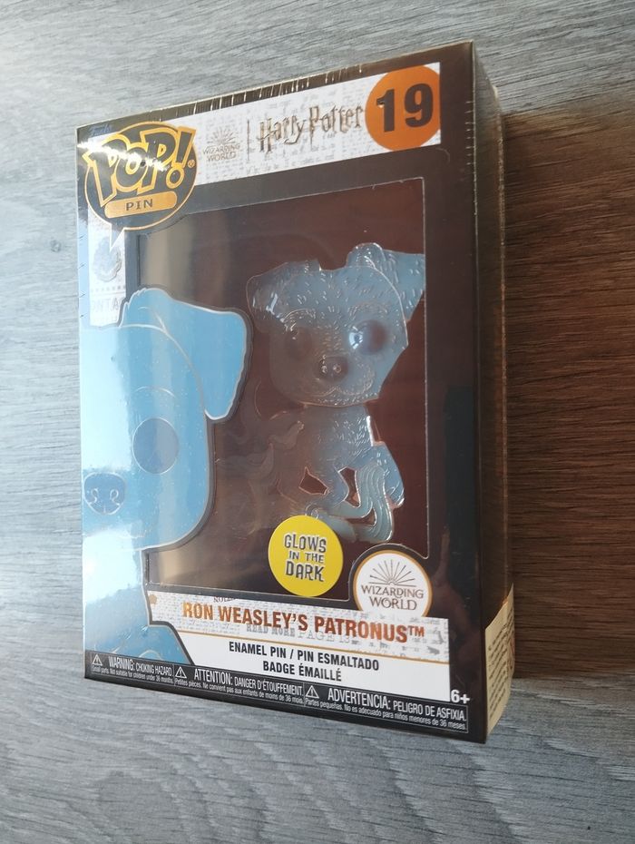 Harry Potter : Pop Large Enamel Pin N° 19 (Ron Weasley Patronus)
- photo numéro 4