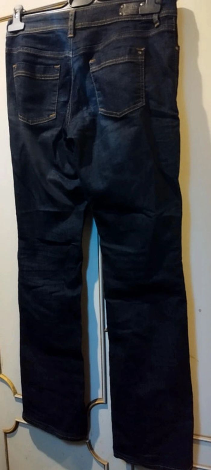 Pantalon en jeans - photo numéro 2