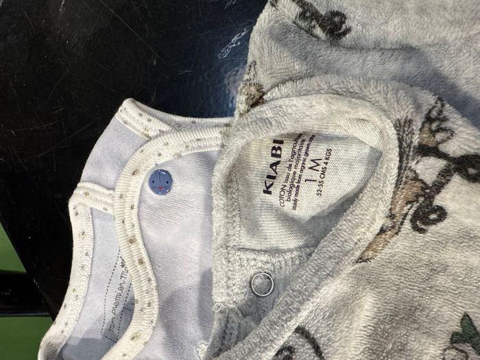 Lot pyjama 1mois - photo numéro 3