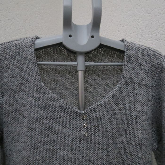 ✨ Pull gris texturé – élégant & confortable ! ✨ - photo numéro 3