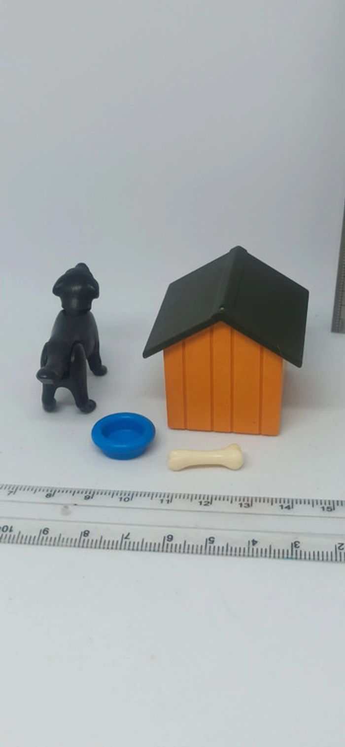 Chien noir avec niche os et gamelle playmobil - photo numéro 3