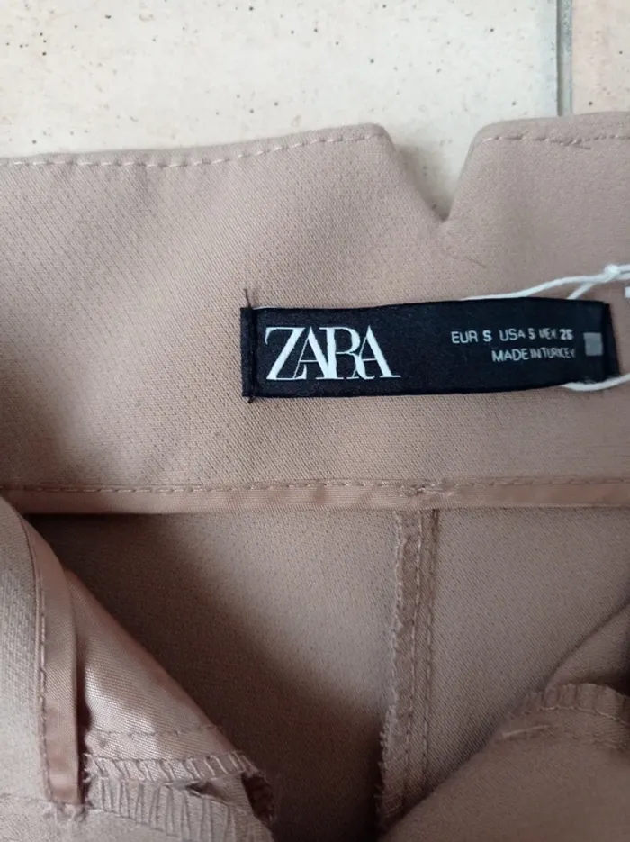 Pantalon beige - photo numéro 4