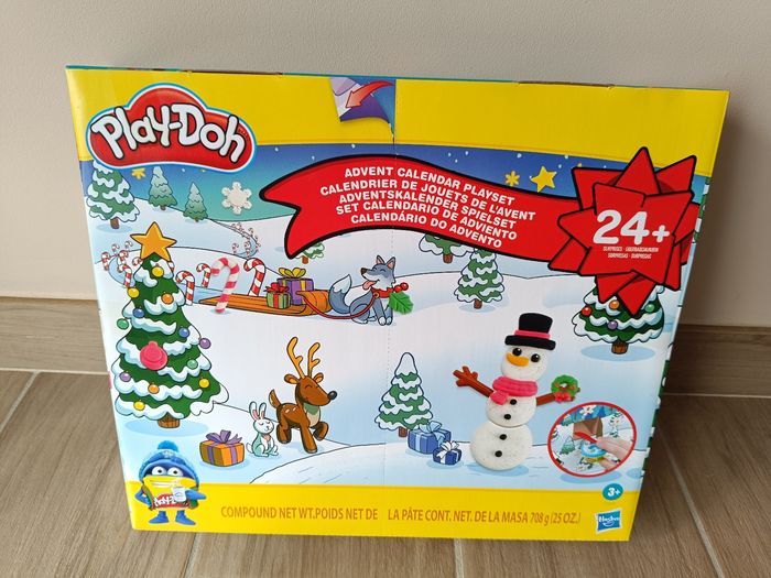 Calendrier de l'avent play doh neuf