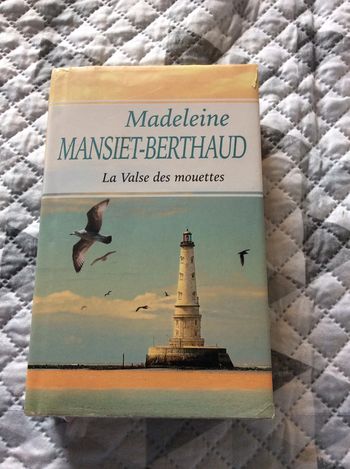 #la valse des mouettes Madeleine Berthaud