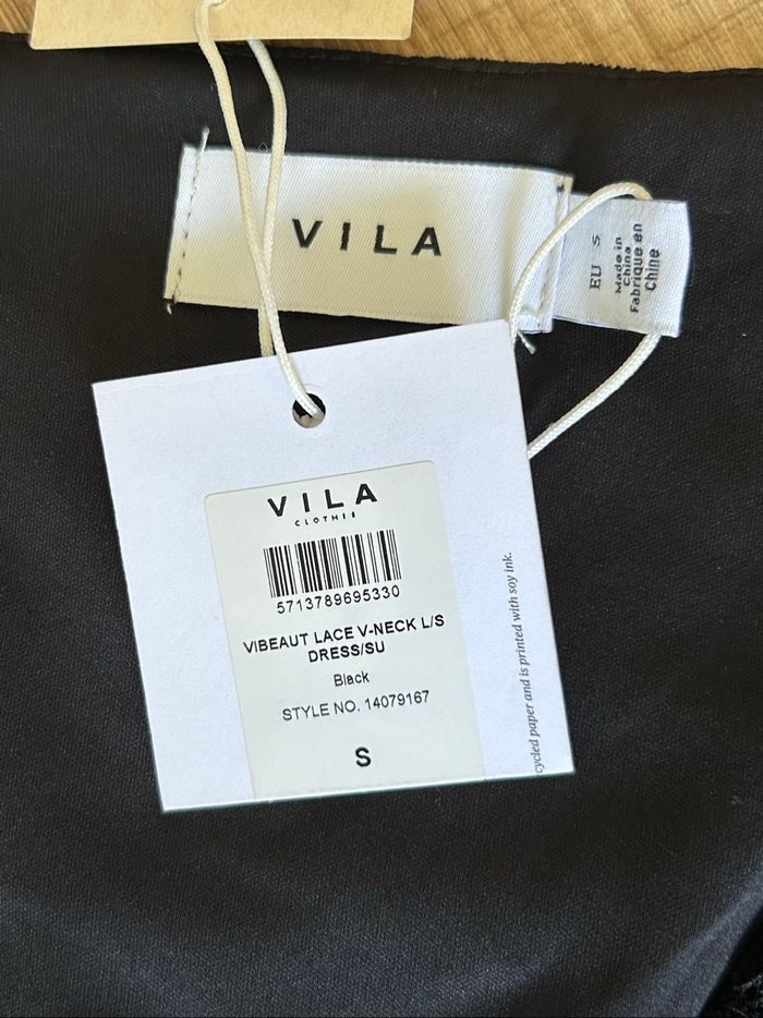 Robe noire neuve à manches longues VILA taille S - photo numéro 9