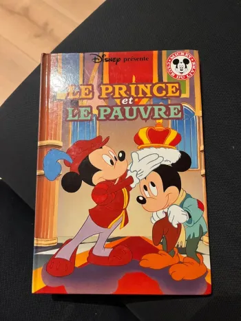Livre pour enfants Disney le prince et le pauvre