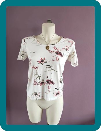 Tee shirt fleurie