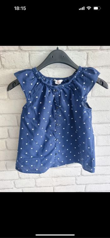Blouse H&M taille 5 - 6 ans ( 116 cm )