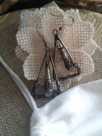 Boucles d'oreilles bronze rétro et pierres de lune naturelles