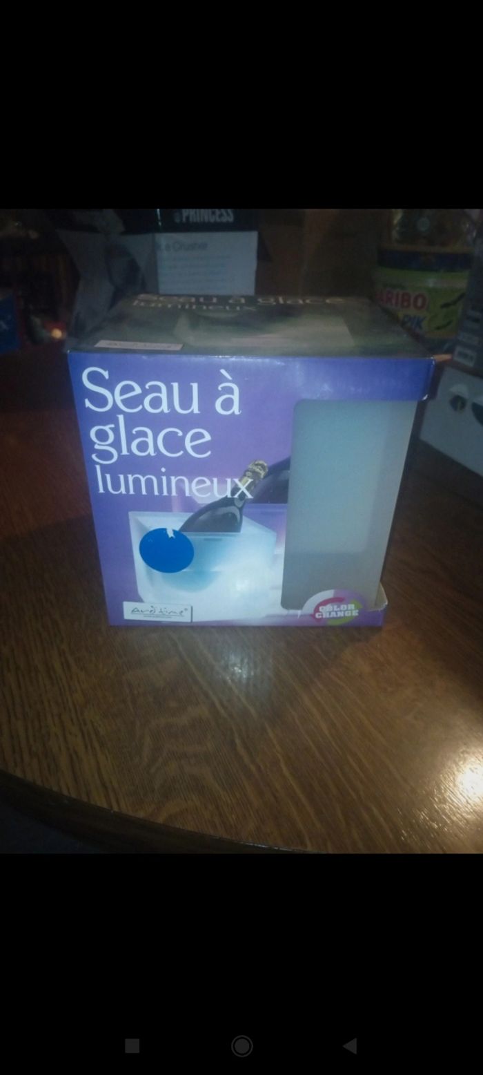 Seau à glace lumineux