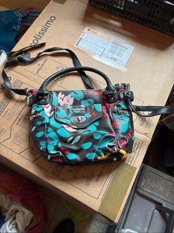 Sac à main desigual
